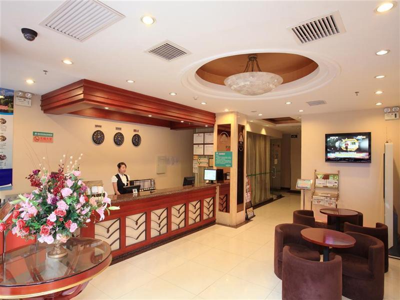 Greentree Inn Shanghai Dongming Road Subway Station Express Hotel Exterior photo
