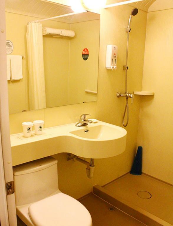 Greentree Inn Shanghai Dongming Road Subway Station Express Hotel Exterior photo